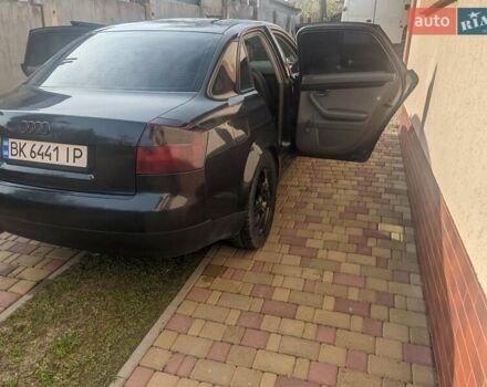 Чорний Ауді А4, об'ємом двигуна 1.98 л та пробігом 423 тис. км за 3000 $, фото 5 на Automoto.ua