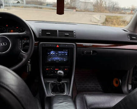 Чорний Ауді А4, об'ємом двигуна 3 л та пробігом 237 тис. км за 5000 $, фото 37 на Automoto.ua