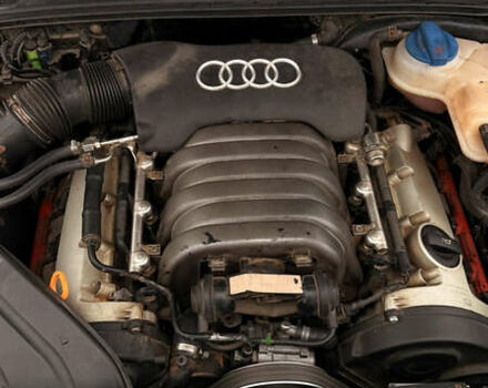 Чорний Ауді А4, об'ємом двигуна 3 л та пробігом 237 тис. км за 5000 $, фото 59 на Automoto.ua