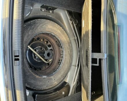 Чорний Ауді А4, об'ємом двигуна 1.6 л та пробігом 216 тис. км за 5000 $, фото 8 на Automoto.ua