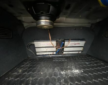 Черный Ауди А4, объемом двигателя 0 л и пробегом 305 тыс. км за 3599 $, фото 7 на Automoto.ua