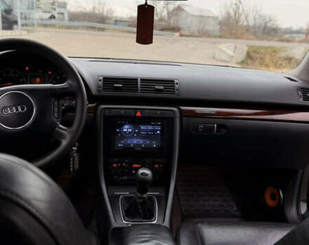 Чорний Ауді А4, об'ємом двигуна 3 л та пробігом 237 тис. км за 5000 $, фото 40 на Automoto.ua