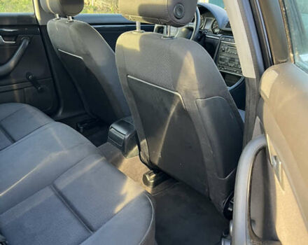 Черный Ауди А4, объемом двигателя 1.6 л и пробегом 218 тыс. км за 5000 $, фото 8 на Automoto.ua