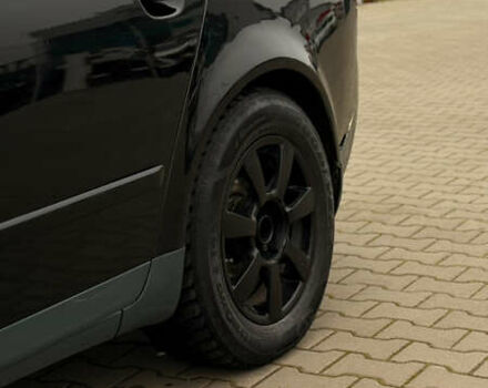 Чорний Ауді А4, об'ємом двигуна 3 л та пробігом 237 тис. км за 5000 $, фото 2 на Automoto.ua