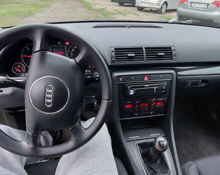 Черный Ауди А4, объемом двигателя 1.9 л и пробегом 280 тыс. км за 4800 $, фото 9 на Automoto.ua