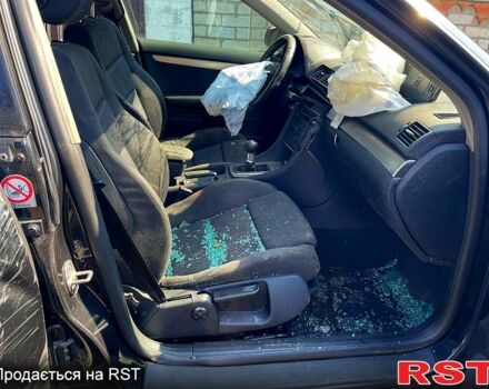 Черный Ауди А4, объемом двигателя 1.9 л и пробегом 290 тыс. км за 2000 $, фото 3 на Automoto.ua