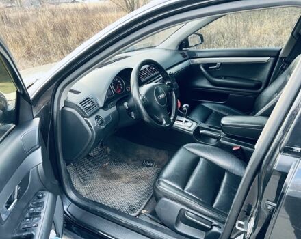Черный Ауди А4, объемом двигателя 2.4 л и пробегом 250 тыс. км за 1450 $, фото 1 на Automoto.ua