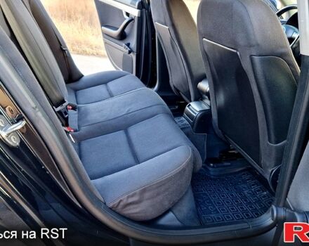 Черный Ауди А4, объемом двигателя 2 л и пробегом 338 тыс. км за 5750 $, фото 6 на Automoto.ua