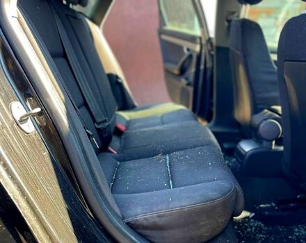 Черный Ауди А4, объемом двигателя 1.9 л и пробегом 290 тыс. км за 2000 $, фото 10 на Automoto.ua