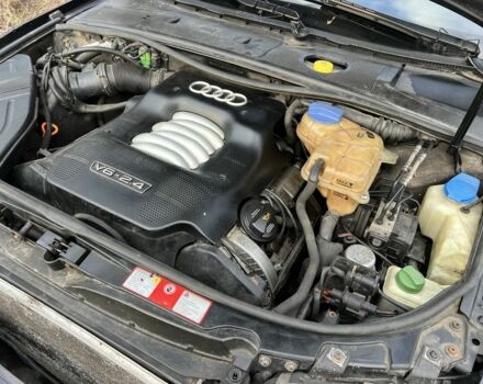 Черный Ауди А4, объемом двигателя 2.4 л и пробегом 250 тыс. км за 1450 $, фото 15 на Automoto.ua