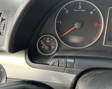 Черный Ауди А4, объемом двигателя 2 л и пробегом 251 тыс. км за 7200 $, фото 13 на Automoto.ua