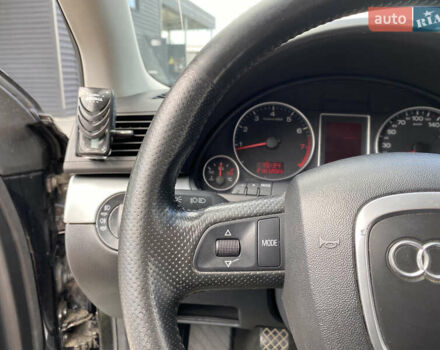 Черный Ауди А4, объемом двигателя 2 л и пробегом 263 тыс. км за 7200 $, фото 24 на Automoto.ua