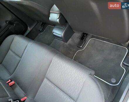 Чорний Ауді А4, об'ємом двигуна 2 л та пробігом 263 тис. км за 7650 $, фото 69 на Automoto.ua