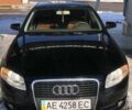 Черный Ауди А4, объемом двигателя 2 л и пробегом 230 тыс. км за 6000 $, фото 1 на Automoto.ua