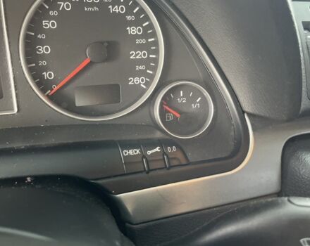 Черный Ауди А4, объемом двигателя 2 л и пробегом 251 тыс. км за 7200 $, фото 14 на Automoto.ua