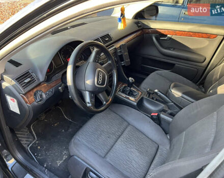 Чорний Ауді А4, об'ємом двигуна 2.5 л та пробігом 394 тис. км за 3500 $, фото 1 на Automoto.ua