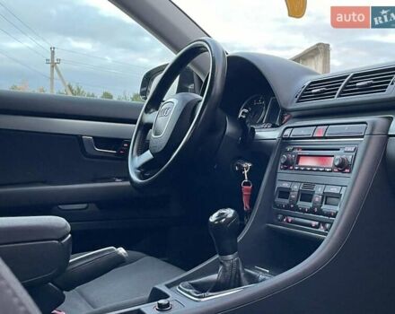 Чорний Ауді А4, об'ємом двигуна 2 л та пробігом 263 тис. км за 7650 $, фото 45 на Automoto.ua