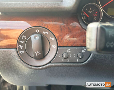 Черный Ауди А4, объемом двигателя 2 л и пробегом 250 тыс. км за 7800 $, фото 12 на Automoto.ua