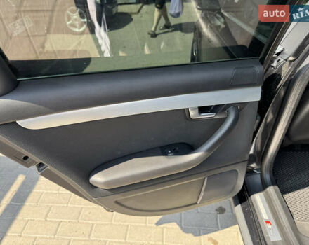 Черный Ауди А4, объемом двигателя 2 л и пробегом 274 тыс. км за 6100 $, фото 10 на Automoto.ua