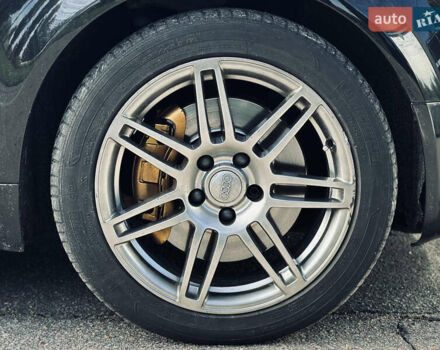 Ауді А4 2006 у Кременчуге на Automoto.ua Чорний Ауді А4, об'ємом двигуна 2.5 л та пробігом 226 тис. км за 7999 $, фото 8 на Automoto.ua