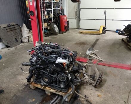 Черный Ауди А4, объемом двигателя 3 л и пробегом 330 тыс. км за 8000 $, фото 16 на Automoto.ua