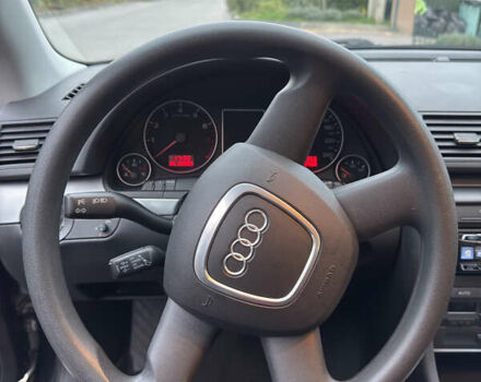 Ауді А4 2006 у Вінниці на Automoto.ua Чорний Ауді А4, об'ємом двигуна 2 л та пробігом 152 тис. км за 8499 $, фото 28 на Automoto.ua