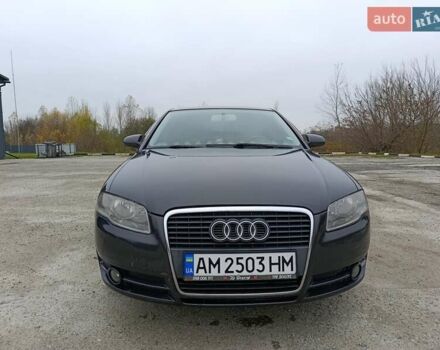 Черный Ауди А4, объемом двигателя 1.6 л и пробегом 302 тыс. км за 5700 $, фото 3 на Automoto.ua