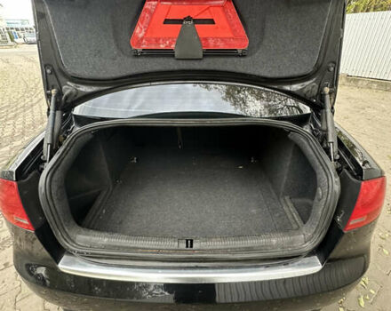 Черный Ауди А4, объемом двигателя 2.7 л и пробегом 492 тыс. км за 7000 $, фото 13 на Automoto.ua