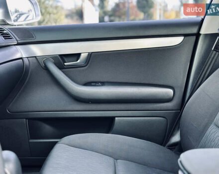 Ауді А4 2006 у Кременчуге на Automoto.ua Чорний Ауді А4, об'ємом двигуна 2.5 л та пробігом 226 тис. км за 7999 $, фото 22 на Automoto.ua