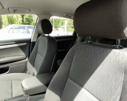 Черный Ауди А4, объемом двигателя 1.6 л и пробегом 245 тыс. км за 7650 $, фото 74 на Automoto.ua