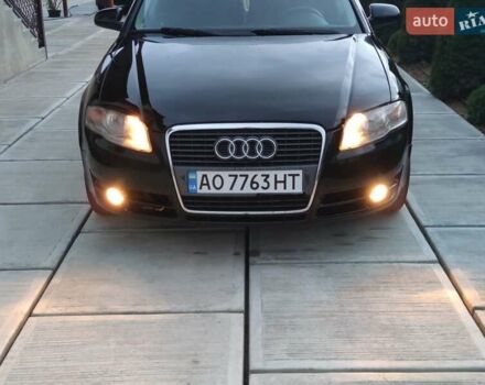 Ауді А4 2006 у Береговом на Automoto.ua Чорний Ауді А4, об'ємом двигуна 2 л та пробігом 277 тис. км за 6800 $, фото 5 на Automoto.ua