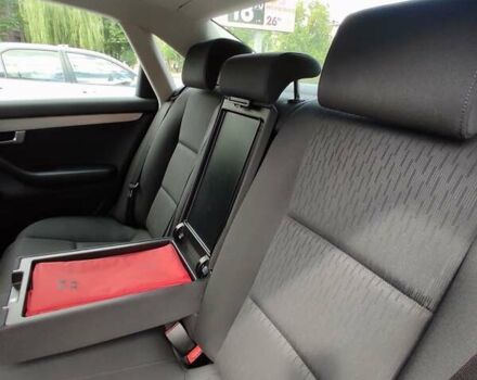 Черный Ауди А4, объемом двигателя 1.6 л и пробегом 245 тыс. км за 7650 $, фото 84 на Automoto.ua