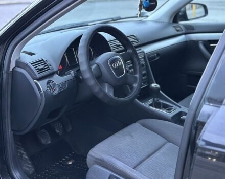 Черный Ауди А4, объемом двигателя 2 л и пробегом 123 тыс. км за 3300 $, фото 4 на Automoto.ua