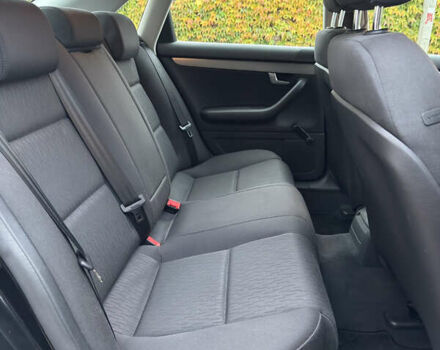 Ауді А4 2006 у Вінниці на Automoto.ua Чорний Ауді А4, об'ємом двигуна 2 л та пробігом 152 тис. км за 8499 $, фото 21 на Automoto.ua