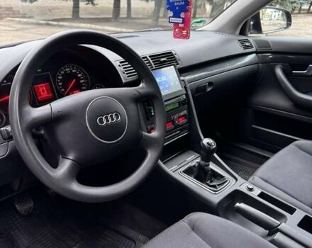 Черный Ауди А4, объемом двигателя 1.6 л и пробегом 198 тыс. км за 6100 $, фото 5 на Automoto.ua