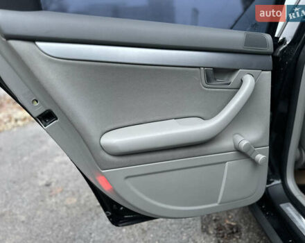 Чорний Ауді А4, об'ємом двигуна 1.6 л та пробігом 194 тис. км за 6800 $, фото 25 на Automoto.ua