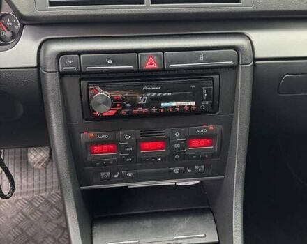 Ауді А4 2007 у Конотопе на Automoto.ua Чорний Ауді А4, об'ємом двигуна 1.6 л та пробігом 177 тис. км за 7000 $, фото 2 на Automoto.ua