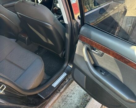 Черный Ауди А4, объемом двигателя 1.8 л и пробегом 240 тыс. км за 5500 $, фото 3 на Automoto.ua