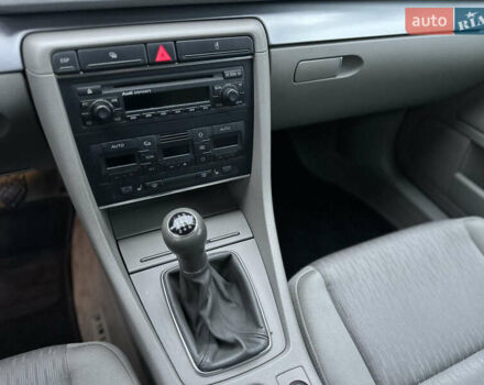 Чорний Ауді А4, об'ємом двигуна 1.6 л та пробігом 194 тис. км за 6800 $, фото 20 на Automoto.ua