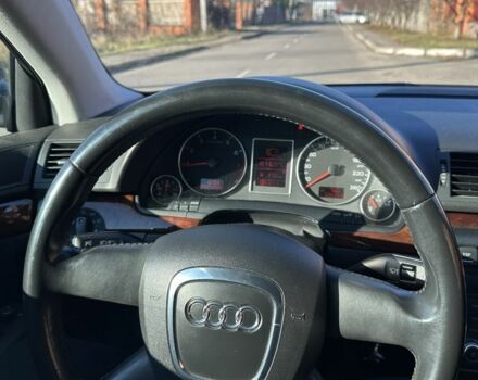 Черный Ауди А4, объемом двигателя 1.8 л и пробегом 240 тыс. км за 5500 $, фото 5 на Automoto.ua