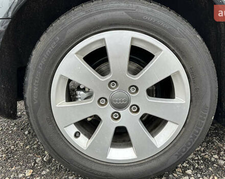 Чорний Ауді А4, об'ємом двигуна 1.6 л та пробігом 131 тис. км за 7450 $, фото 12 на Automoto.ua