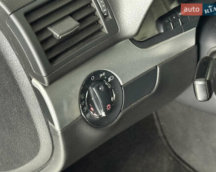 Чорний Ауді А4, об'ємом двигуна 1.98 л та пробігом 267 тис. км за 6800 $, фото 19 на Automoto.ua