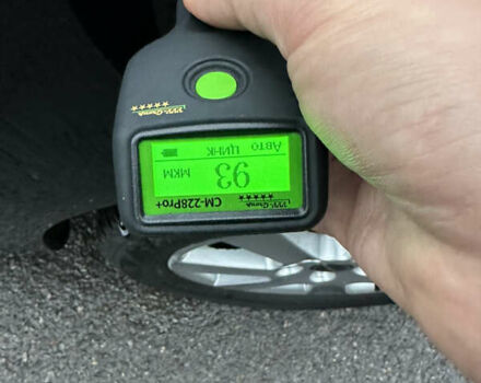 Чорний Ауді А4, об'ємом двигуна 1.6 л та пробігом 194 тис. км за 6800 $, фото 41 на Automoto.ua