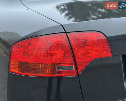 Чорний Ауді А4, об'ємом двигуна 1.6 л та пробігом 194 тис. км за 6800 $, фото 16 на Automoto.ua