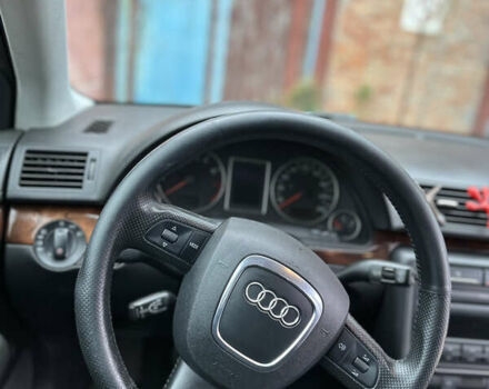 Чорний Ауді А4, об'ємом двигуна 1.78 л та пробігом 295 тис. км за 7299 $, фото 7 на Automoto.ua