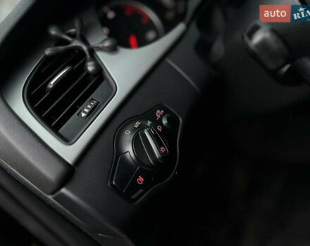 Чорний Ауді А4, об'ємом двигуна 1.97 л та пробігом 299 тис. км за 10399 $, фото 35 на Automoto.ua