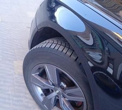 Черный Ауди А4, объемом двигателя 2 л и пробегом 340 тыс. км за 9500 $, фото 4 на Automoto.ua