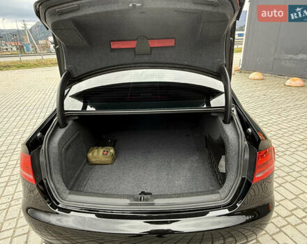 Черный Ауди А4, объемом двигателя 1.97 л и пробегом 303 тыс. км за 9300 $, фото 11 на Automoto.ua