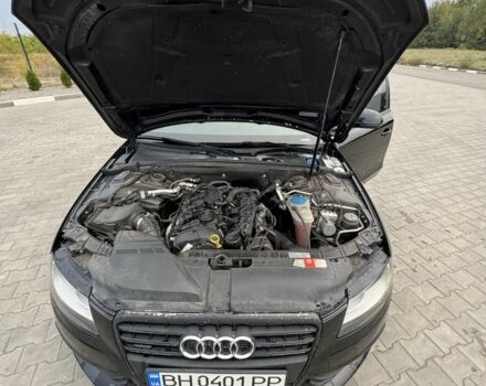 Черный Ауди А4, объемом двигателя 2 л и пробегом 307 тыс. км за 8800 $, фото 4 на Automoto.ua