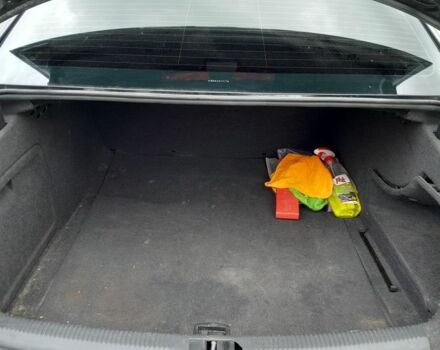 Черный Ауди А4, объемом двигателя 2.7 л и пробегом 320 тыс. км за 9700 $, фото 6 на Automoto.ua